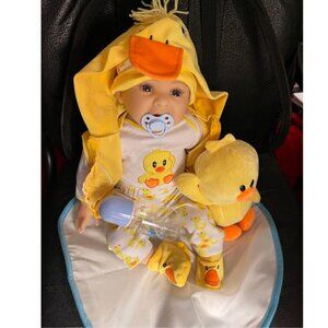 22 Inch 55cm Soft Silicone Newborn Reborn Doll with Yellow Clothes and Duck
